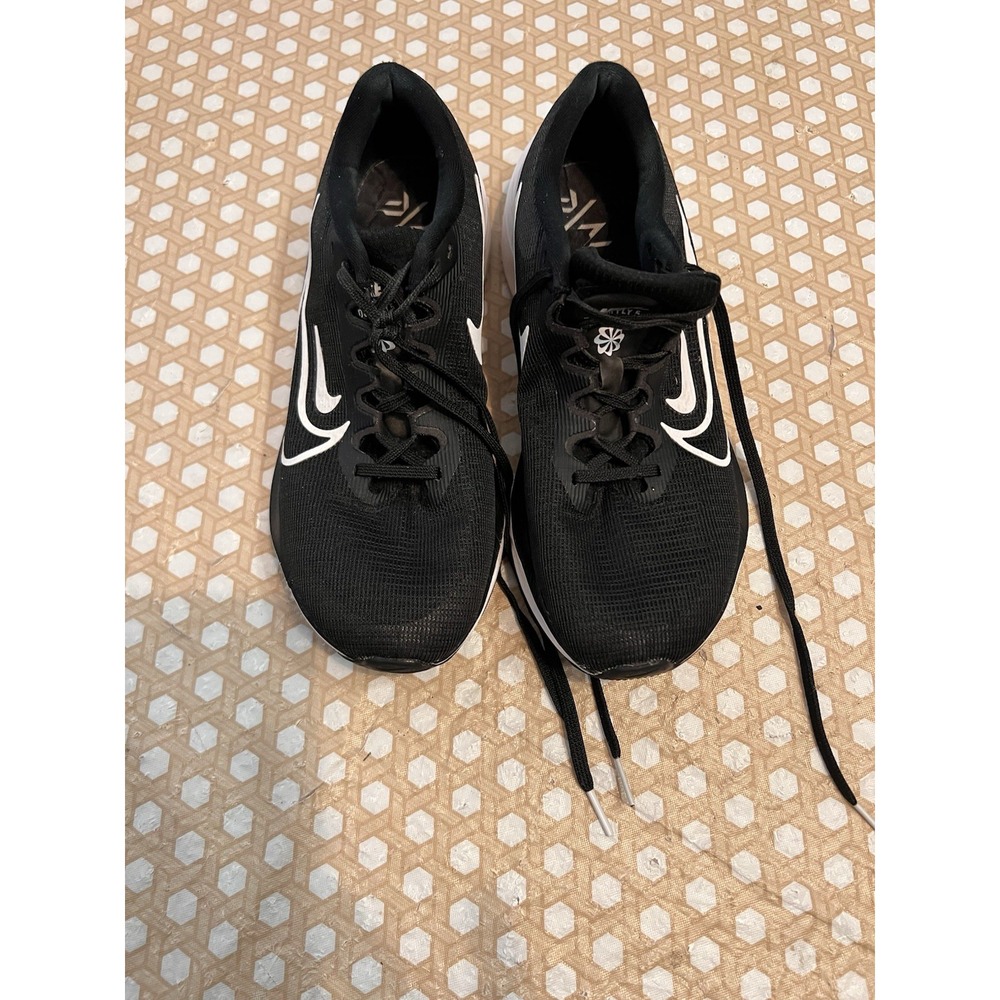 Nike Zoom Fly 5 Black White Womens DM8974-001 Size 9.5